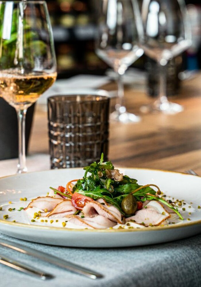 Chardonnay Weisswein aus Italien - Restaurant due amici by Nuivi