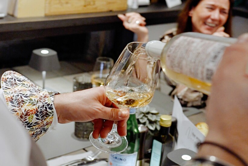 Weindegustation im Restaurant due amici by Nuivi, Rodgau bei Frankfurt in Deutschland - Kulinarische Weinprobe für Weinliebhaber & Weinfans